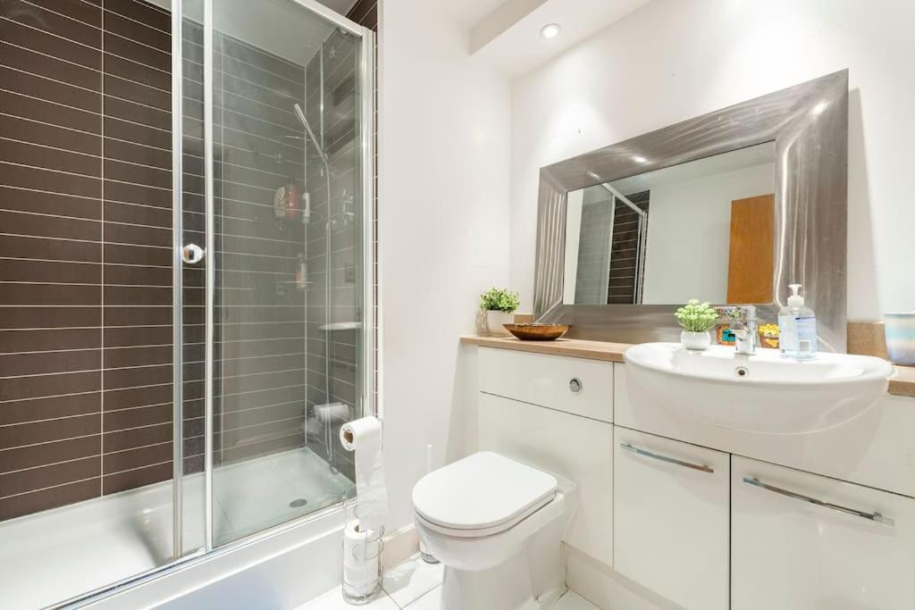 London Skylineviews 2 Bed 2 Bath Flat Near Canary Wharf, O2 & Excel Dış mekan fotoğraf