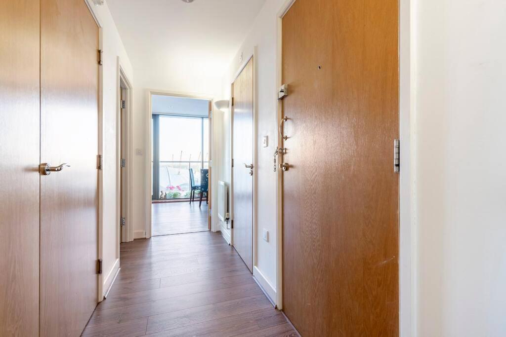 London Skylineviews 2 Bed 2 Bath Flat Near Canary Wharf, O2 & Excel Dış mekan fotoğraf