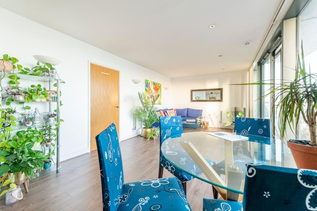 London Skylineviews 2 Bed 2 Bath Flat Near Canary Wharf, O2 & Excel Dış mekan fotoğraf