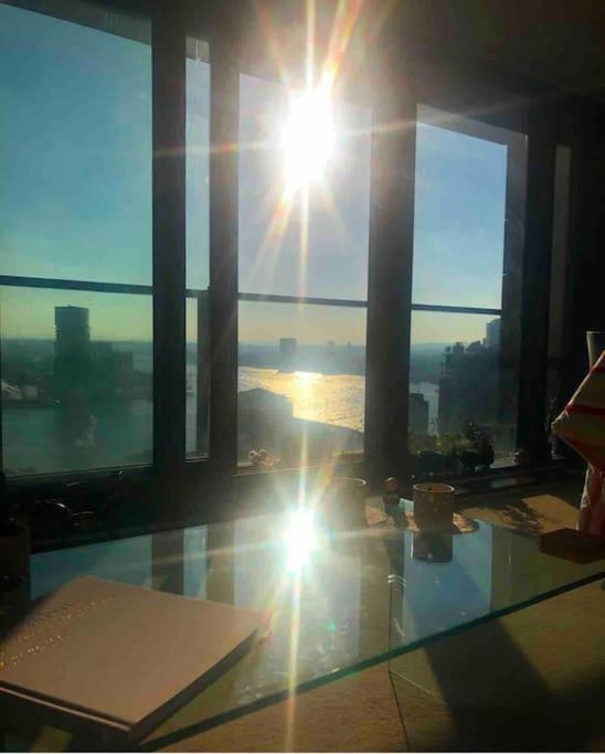London Skylineviews 2 Bed 2 Bath Flat Near Canary Wharf, O2 & Excel Dış mekan fotoğraf