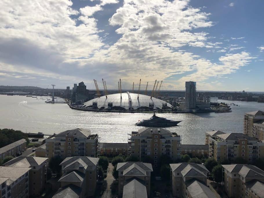London Skylineviews 2 Bed 2 Bath Flat Near Canary Wharf, O2 & Excel Dış mekan fotoğraf
