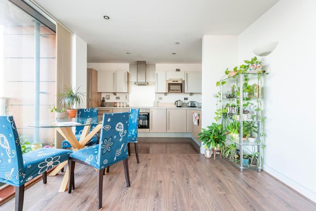 London Skylineviews 2 Bed 2 Bath Flat Near Canary Wharf, O2 & Excel Dış mekan fotoğraf